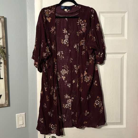 Floral Kimono - Picture 1 of 3